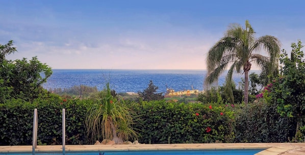 Villa, 5 chambres, fumeur, piscine privée | Piscine | Piscine extérieure, piscine chauffée