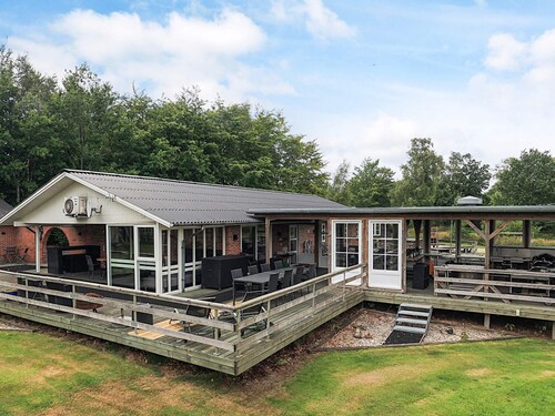 5 Star Holiday Home in Roslev