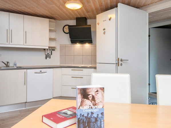 House | Private kitchen | High chair
