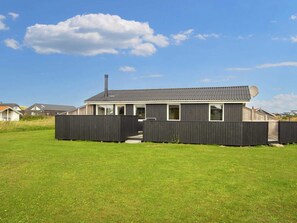 Exterior - 5 Person Holiday Home in Harboore (Harboore)