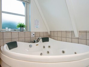 House | Bathroom - Seaside Spa Retreat - By Traum Ferienwohnungen (Haderslev)
