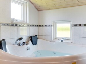 Spa treatment - 4 Star Holiday Home in Hemmet (Hemmet)