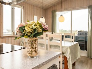 Dining - 8 Person Holiday Home in Vestervig (Vestervig)