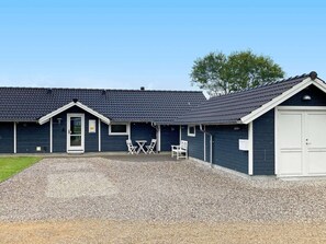 House | Exterior - 5 Star Holiday Home in Vinderup (Vinderup)