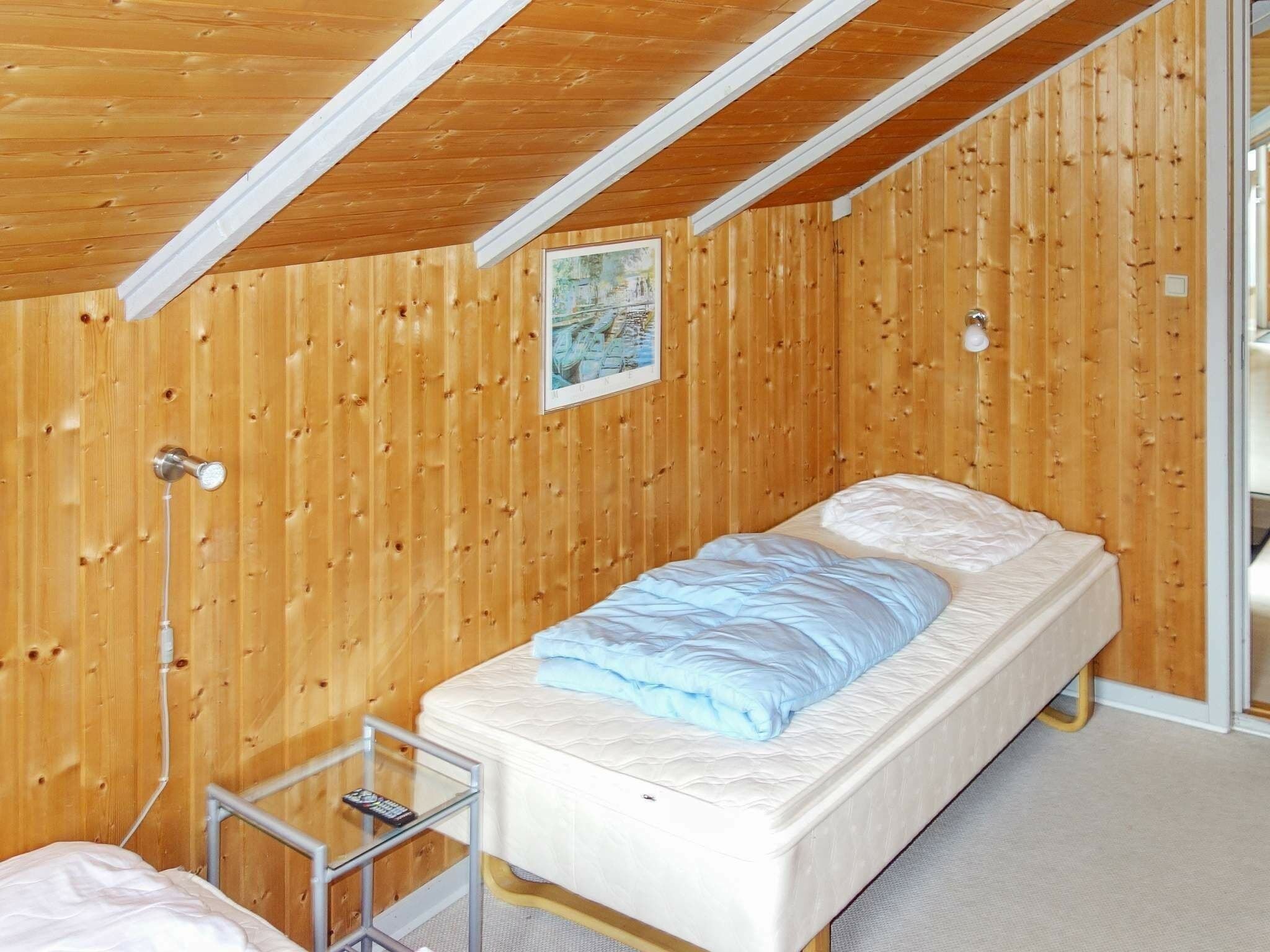 3 Schlafzimmer, Babybetten