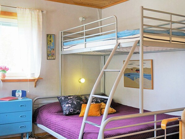 1 bedroom - 5 Person Holiday Home in Moholm (Moholm)
