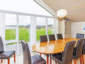 House | Dining