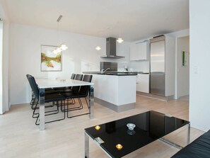 Fridge, dishwasher, coffee/tea maker, highchair