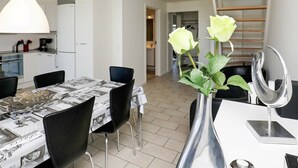Dining - Pleasing Holiday Home in Jutland Denmark With Whirlpool (Lokken)
