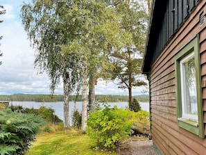 House | Water view