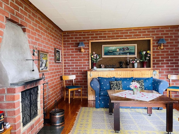 House | Interior