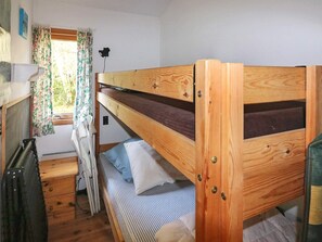 3 Schlafzimmer, Babybetten