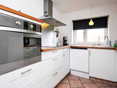 6 Person Holiday Home in Humble-by Traum