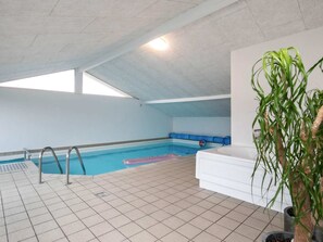House | Pool | Indoor pool, outdoor pool - Modern Pool House With View - By Traum Ferienwohnungen (Hjørring)
