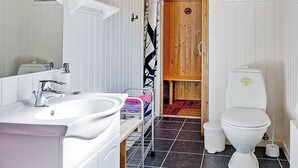 Heated floors - Splendid Holiday Home in Hojslev With Sauna (Hojslev)