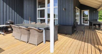 12 Person Holiday Home in Storvorde-by Traum