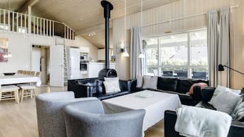 House | Living area