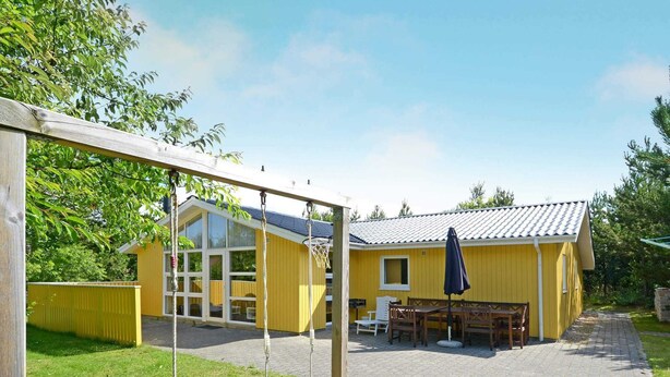 House | Property grounds - 8 Person Holiday Home in Henne (Henne)