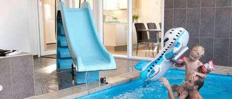 Hus | Pool | Indendørs pool, udendørs pool