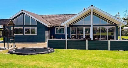 5 Star Holiday Home in Sydals