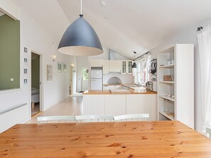 House | Private kitchen | Highchair