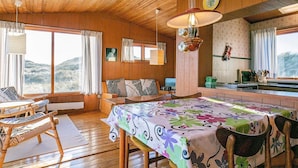 Dining - Vintage Holiday Home in Løkken With Terrace (Lokken)