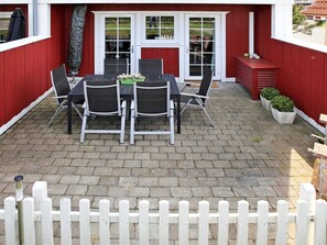 Exterior - 6 Person Holiday Home in Blavand (Blavand)