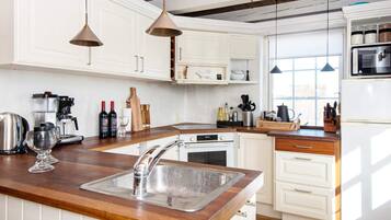 House | Private kitchen