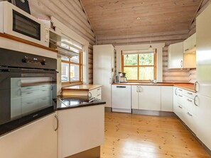House | Private kitchen | High chair - 8 Person Holiday Home in Frorup (Frørup)