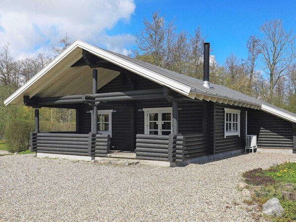 House | Exterior