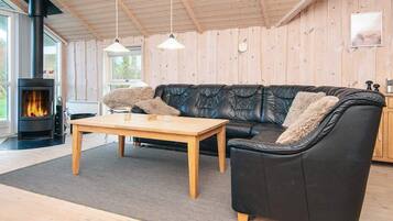 House | Living area | TV