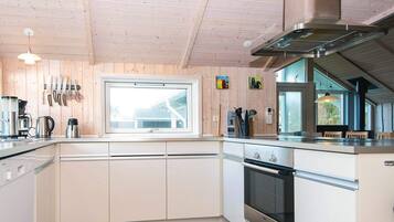 House | Private kitchen