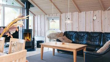 House | Living area | TV