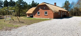 Luxurious Cabin With Pool in Ringkøbing