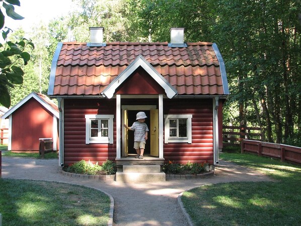 House | Exterior