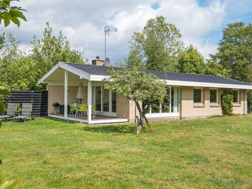 8 Person Holiday Home in Ega