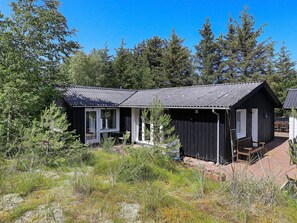 House | Exterior - 6 Person Holiday Home in Albaek (Aalbaek)