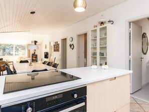 House | Interior - 6 Person Holiday Home in Albaek (Aalbaek)