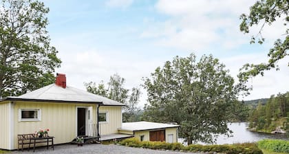 5 Person Holiday Home in Bullaren