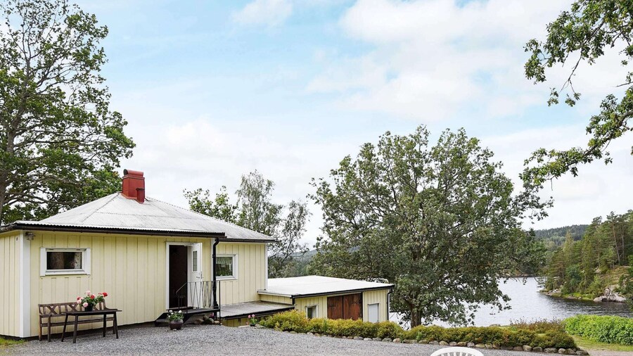 5 Person Holiday Home in Bullaren