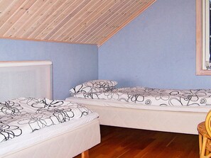 3 bedrooms, individually furnished