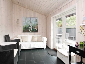 Living area - 6 Person Holiday Home in Strandby (Strandby)
