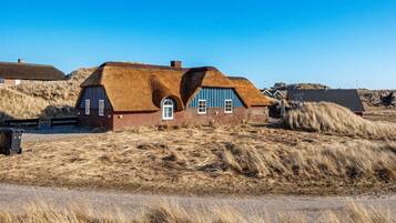 House | Exterior