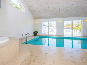 House | Pool | Indoor pool, outdoor pool - 10 Person Holiday Home in Grenaa-by Traum (Grenaa)