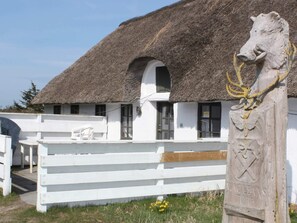 Exterior - 4 Person Holiday Home in Blavand (Blavand)