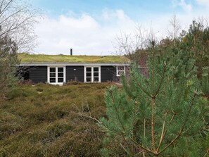 House | Exterior - 6 Person Holiday Home in Laeso (Læsø)