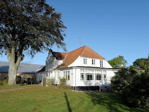 House | Exterior
