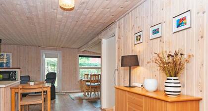 6 Person Holiday Home in Allingabro
