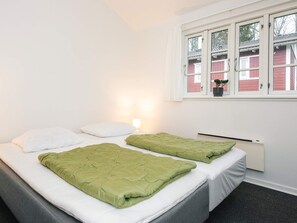 Uklassifisert bilde, 2 av 70, knapp