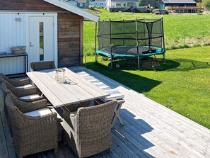 House | Dining - Holiday Home in Stjärnhov (Stjarnhov)
